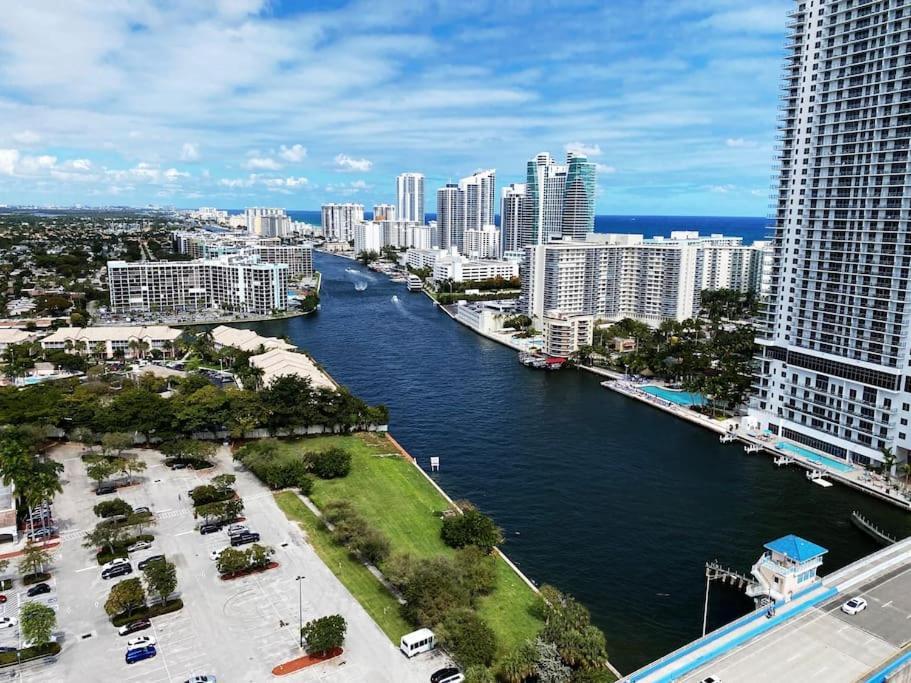 Miami Beach 1B/1B Incredible View Apartment With Kitchen Hallandale Beach Bagian luar foto