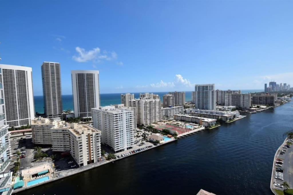 Miami Beach 1B/1B Incredible View Apartment With Kitchen Hallandale Beach Bagian luar foto